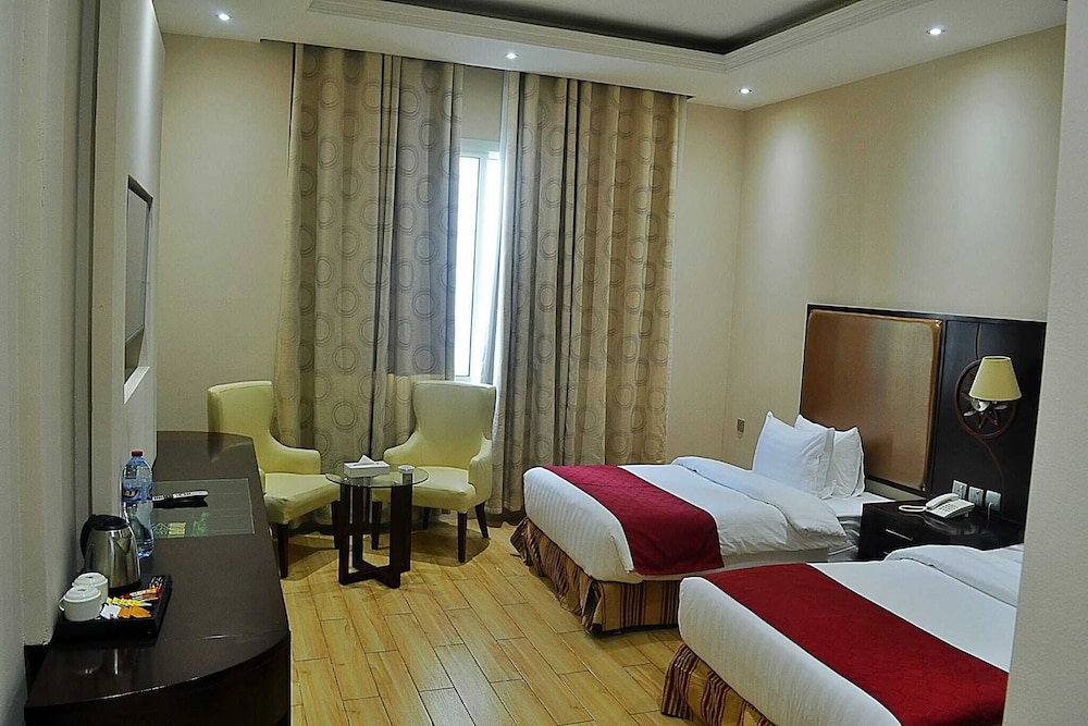 Palm Inn Hotel 16/40