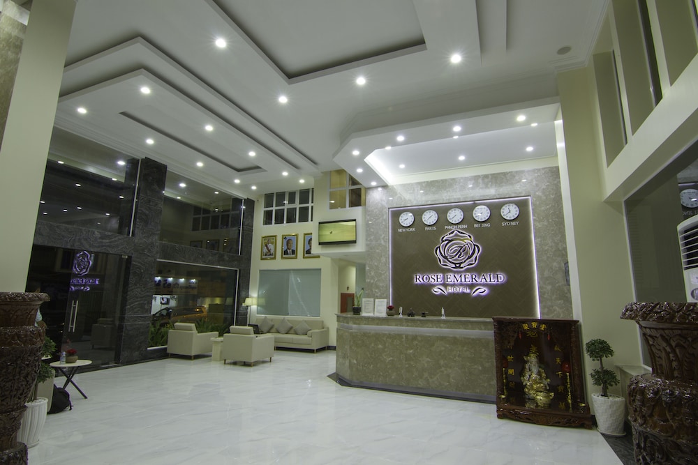 Rose Emerald Hotel 3/63