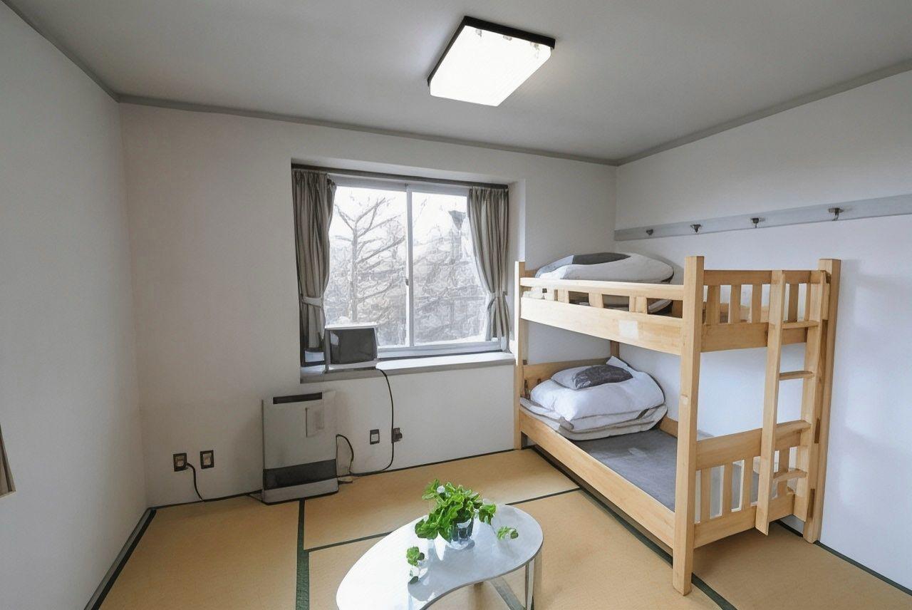 Kusatsu Kogen Youth Hostel 4/17