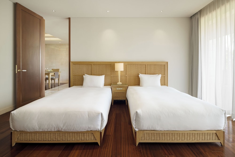 Ishigaki Resort 8/50