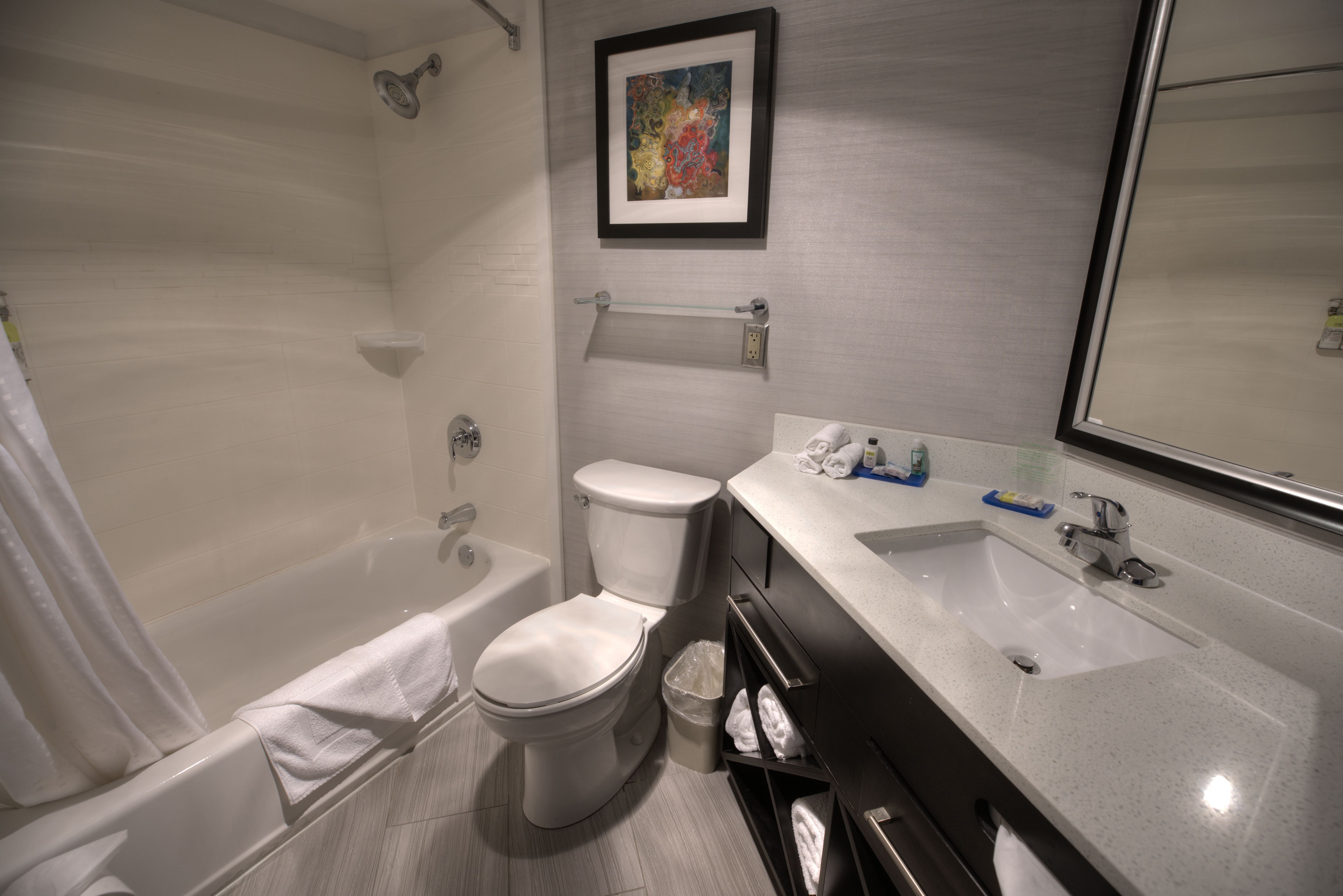 Holiday Inn Express Janesville I 90 And Us Hwy 14 65/65