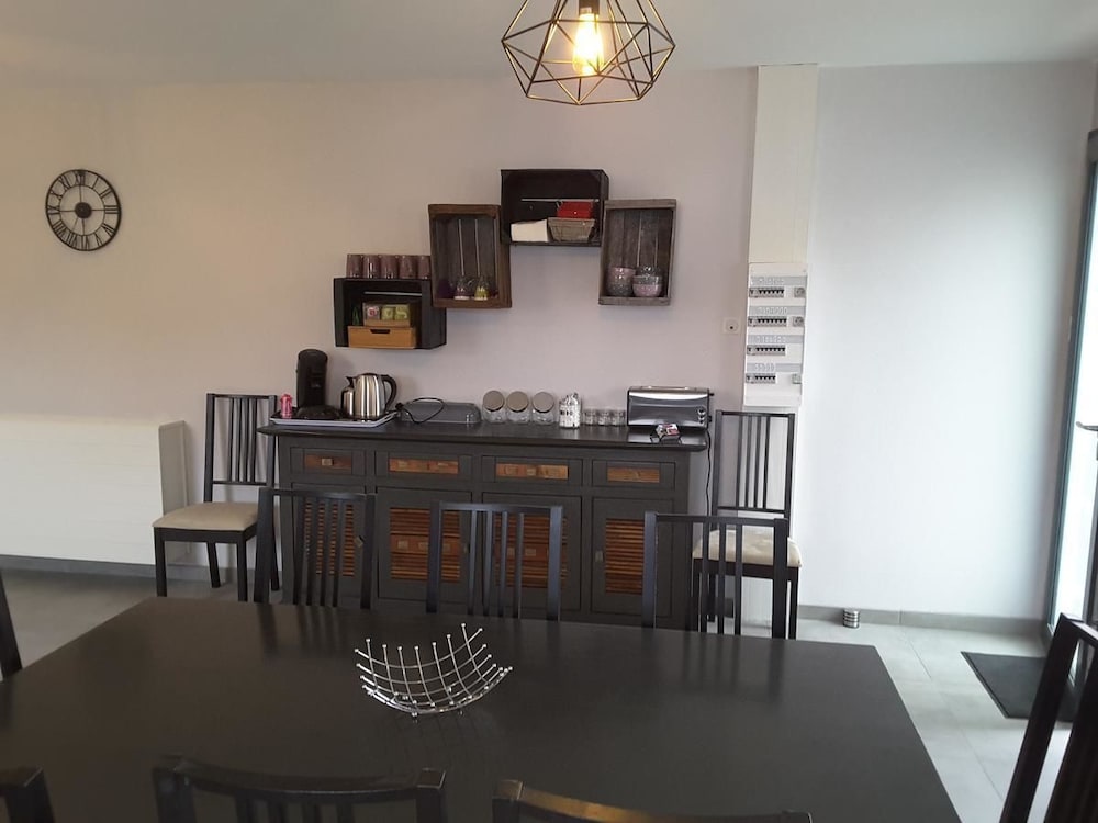 Villa vi Lyon Est Chambres d Hotes 21/35