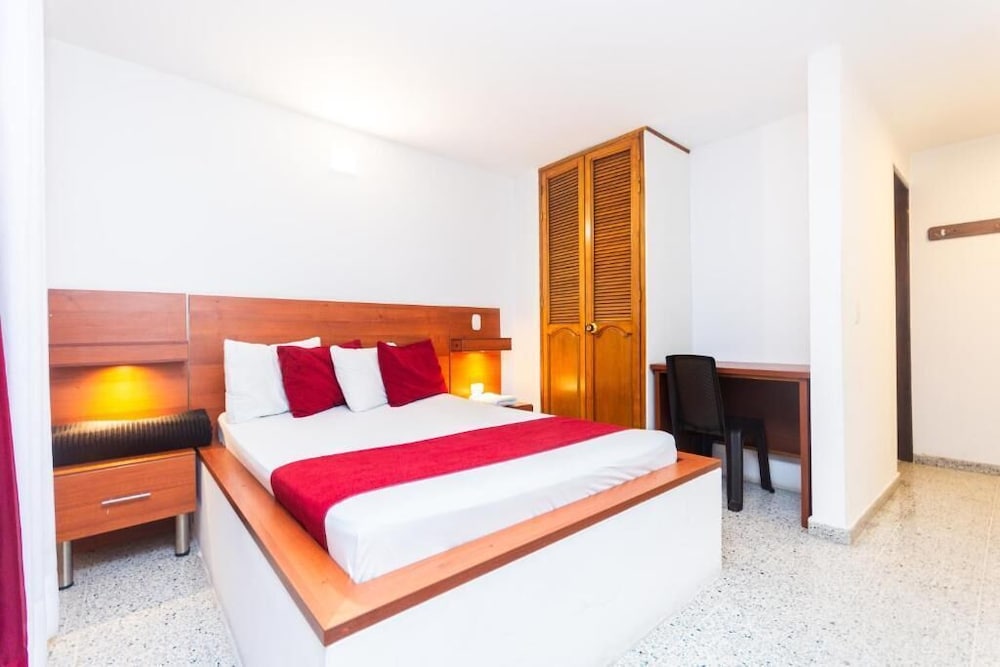 Hotel Bicentenario Rionegro 5/23