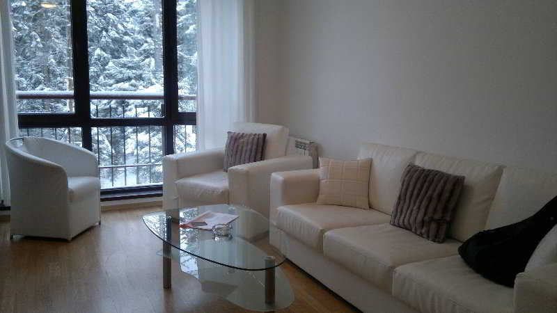 Persey Flora Apartments 28/50