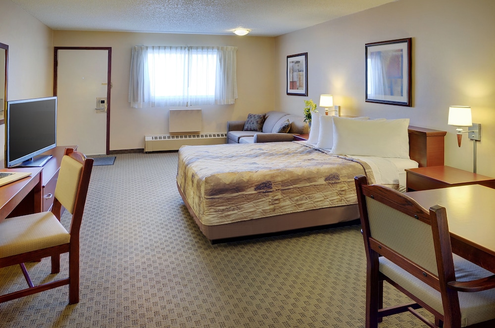 Nova Inn Kindersley 5/20