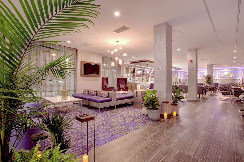Hilton Garden Inn Toronto Brampton West 5/70