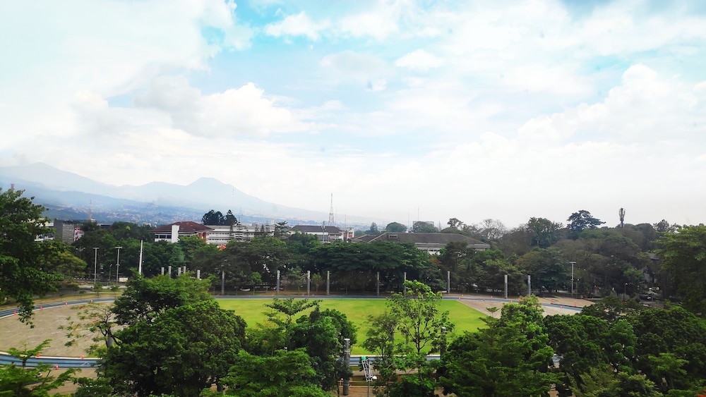 Pullman Bandung Grand Central 69/75