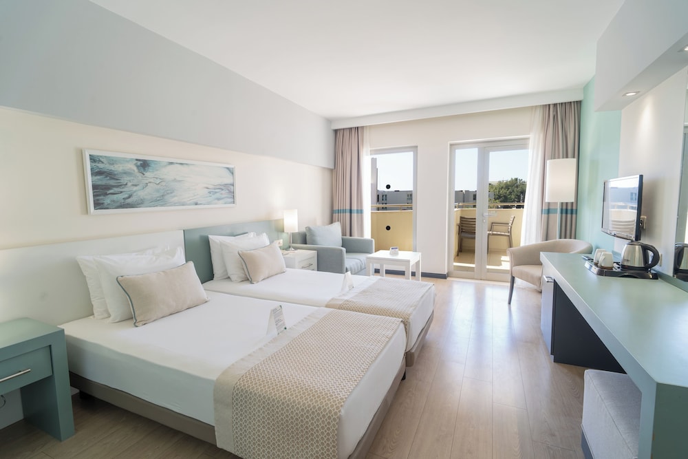 Standard, Double Bed, Garden View, Arcanus Hotels Sorgun 3/10