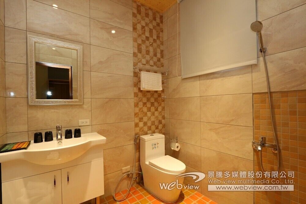 Ruo Shui Hotspring Hotel 60/62