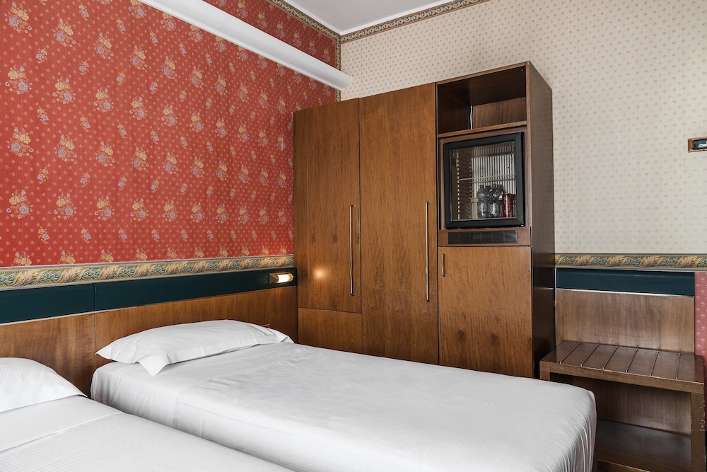 Hotel Des Etrangers 29/41