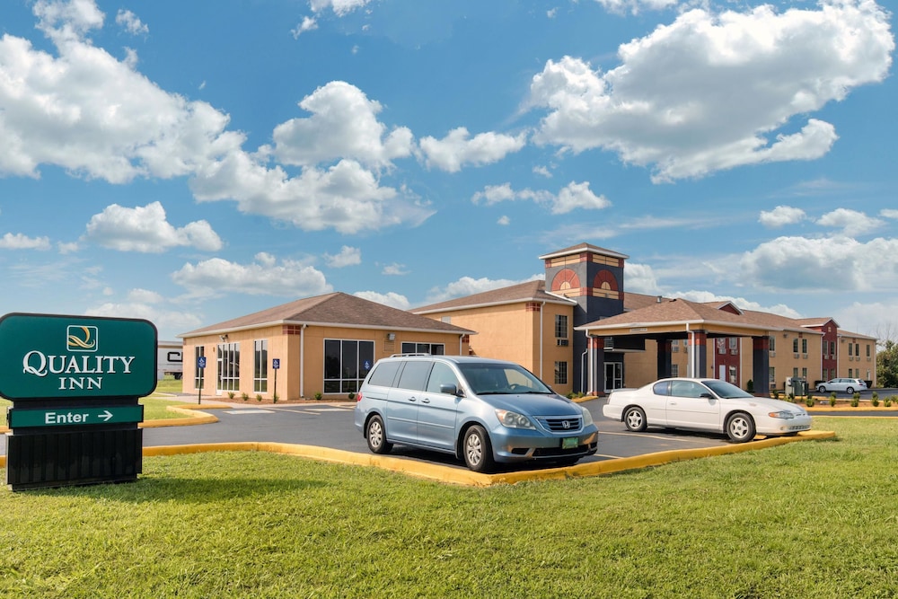 Quality Inn Cadiz, KY 1/40