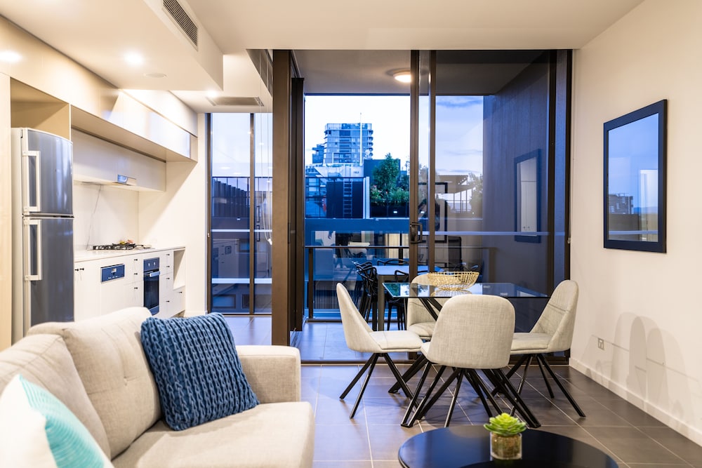 Opera Apartments South Brisbane 46/70