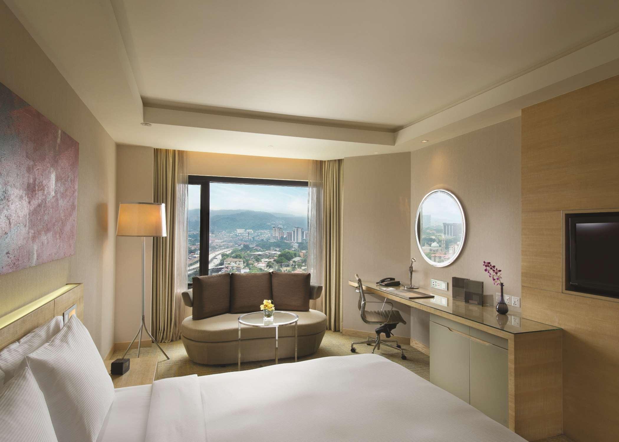 Executive, Double Bed, Mountain View