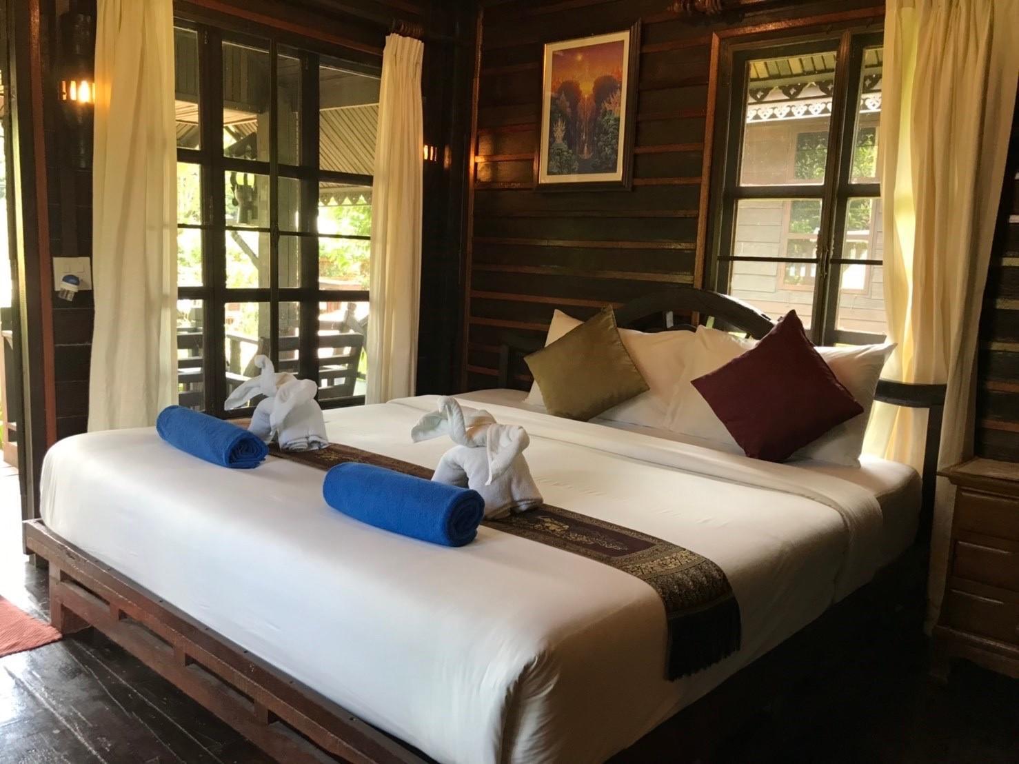 Boutique, King Bed