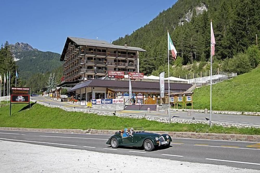 HOTEL IL CAMINETTO 33/44