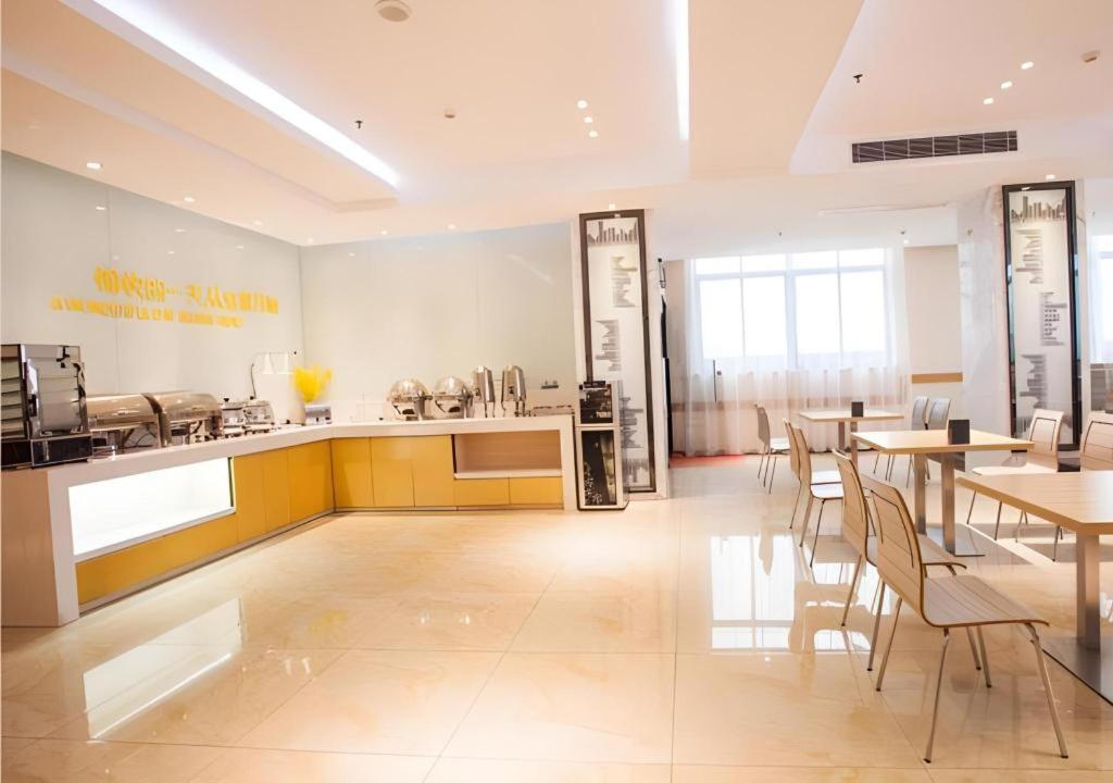 City Comfort Inn(Zhanjiang Haibin Park) 28/50