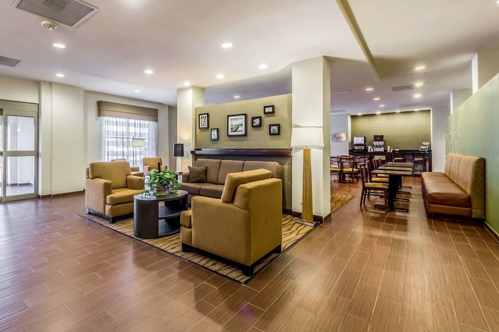 Sleep Inn & Suites Jourdanton - Pleasanton 37/65