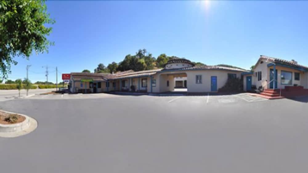 Marinwood Inn & Suites 43/43