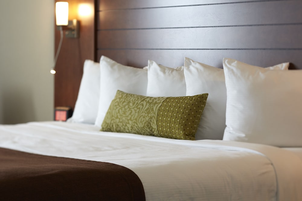 Quality Inn Rouyn-Noranda 24/51