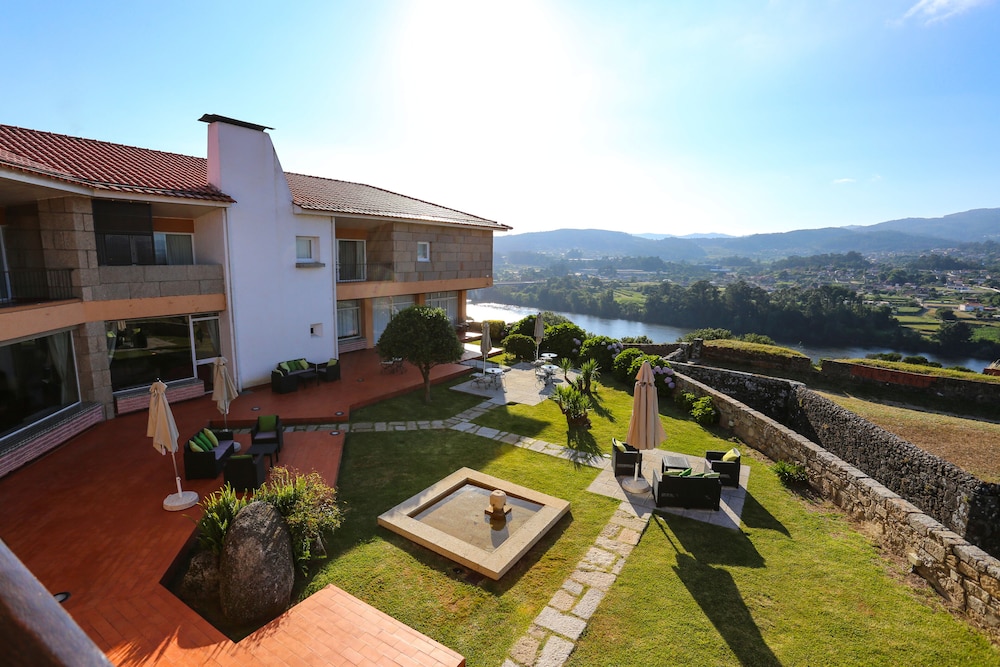POUSADA DE VALENCA DO MINHO – SAO TEOTONIO 2/67