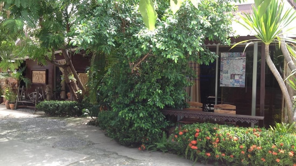 Country View Resort 43/50