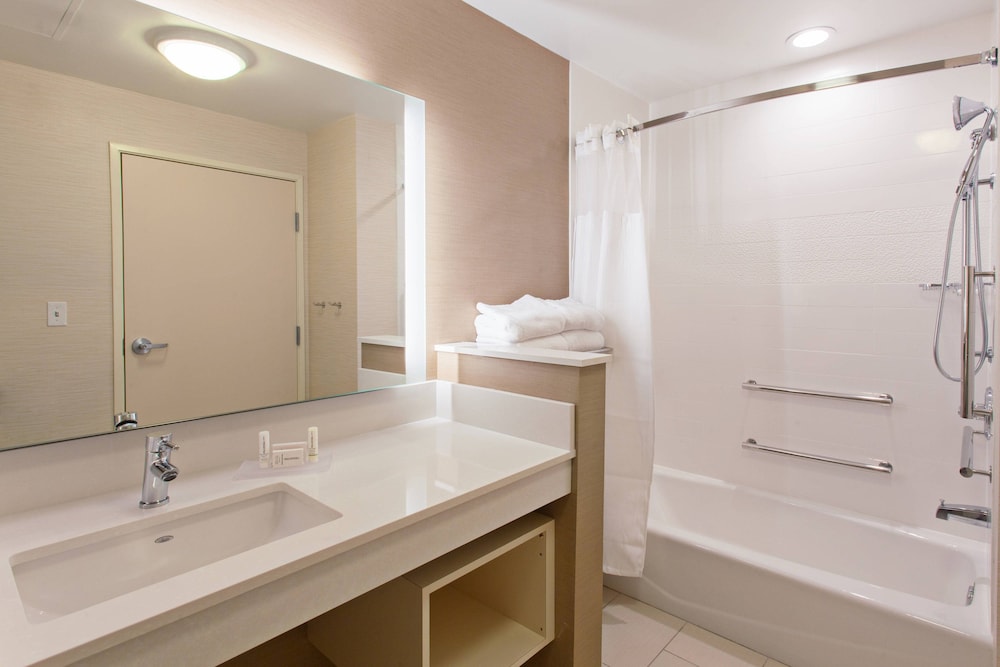 Fairfield Inn Suites Tucumcari 13/45