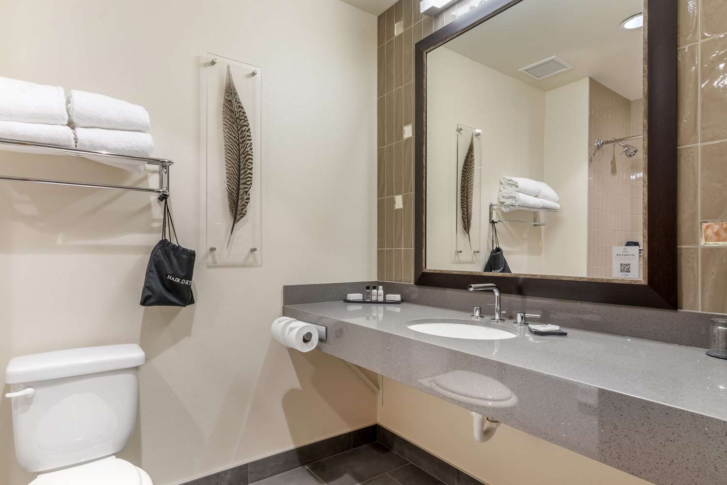 Best Western Premier Boulder Falls Inn 66/66