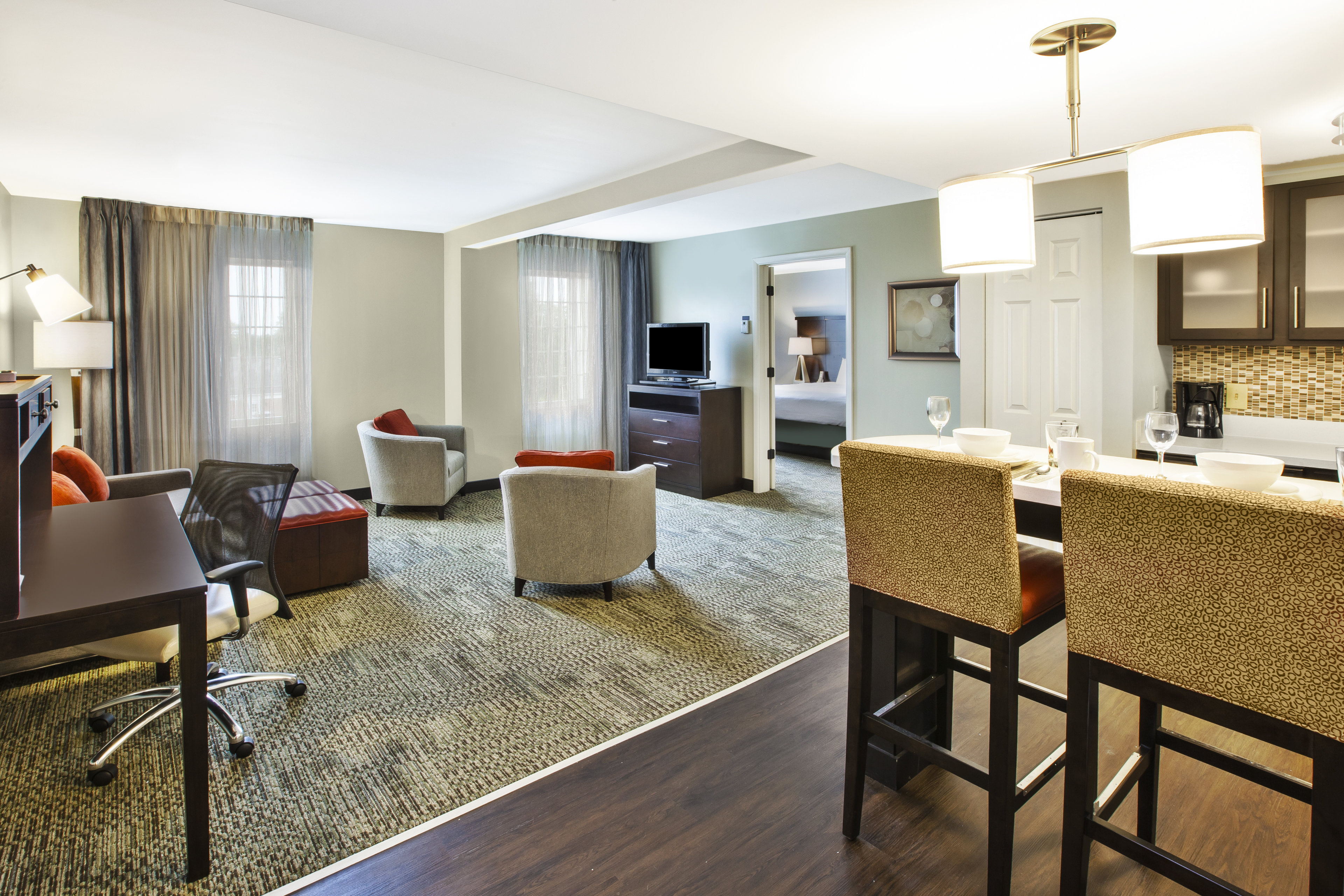 Staybridge Suites Cleveland Mayfield Heights Beachwood 53/68