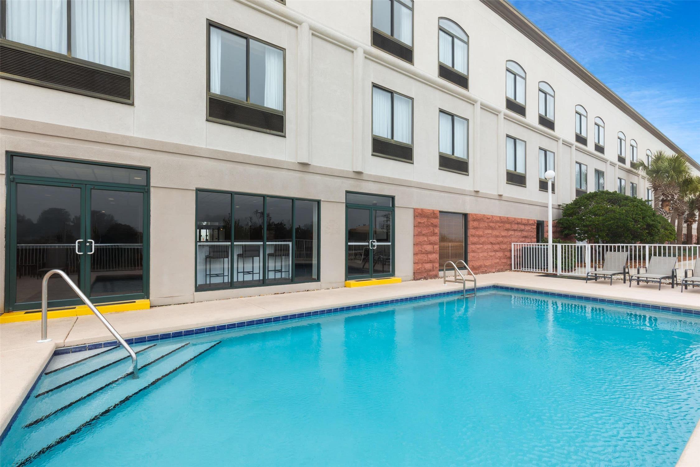 Wingate by Wyndham Destin 2/34