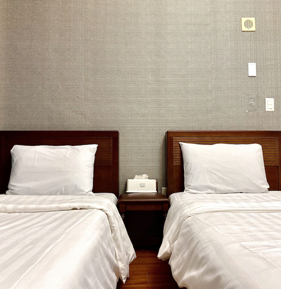 Myeongdong Merlin Hotel 26/65