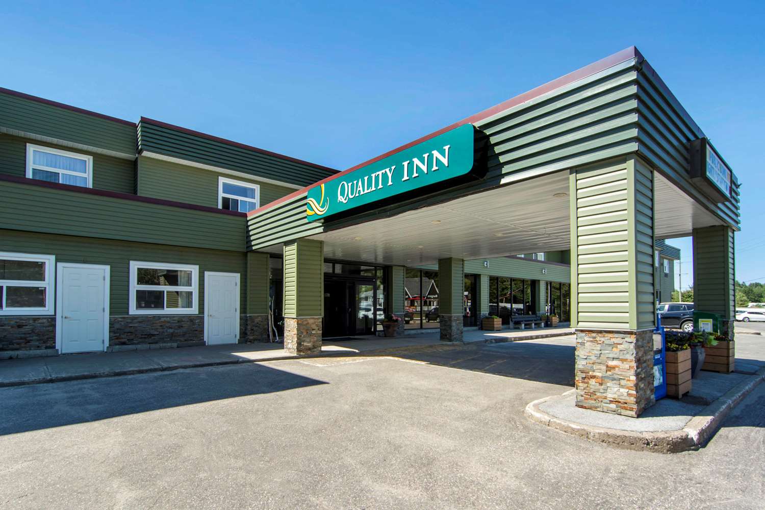 Quality Inn Bracebridge, On 19/22