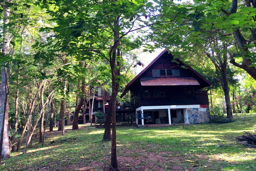 Baan Parimtarn Kanchanaburi 40/44