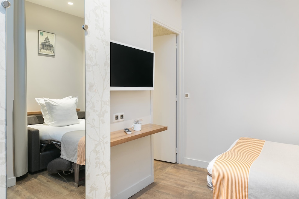 Hotel Magenta 38 by Happyculture 38/71