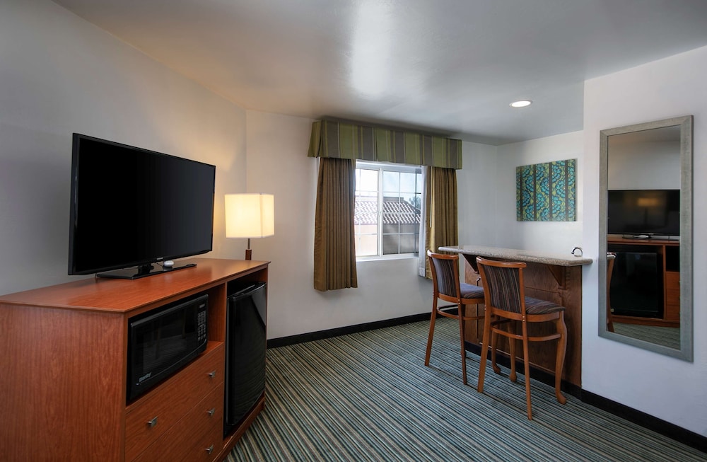Best Western Liberty Inn 17/26