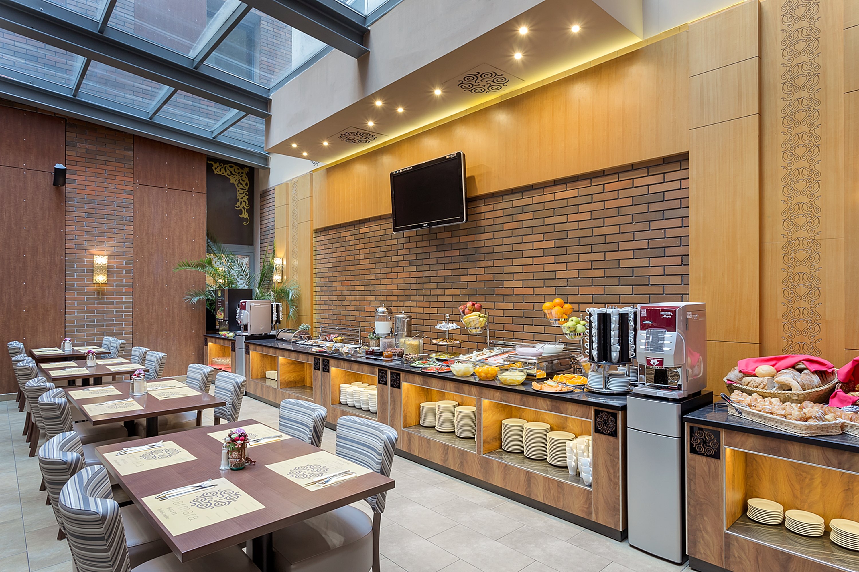 Marmara Hotel 33/46