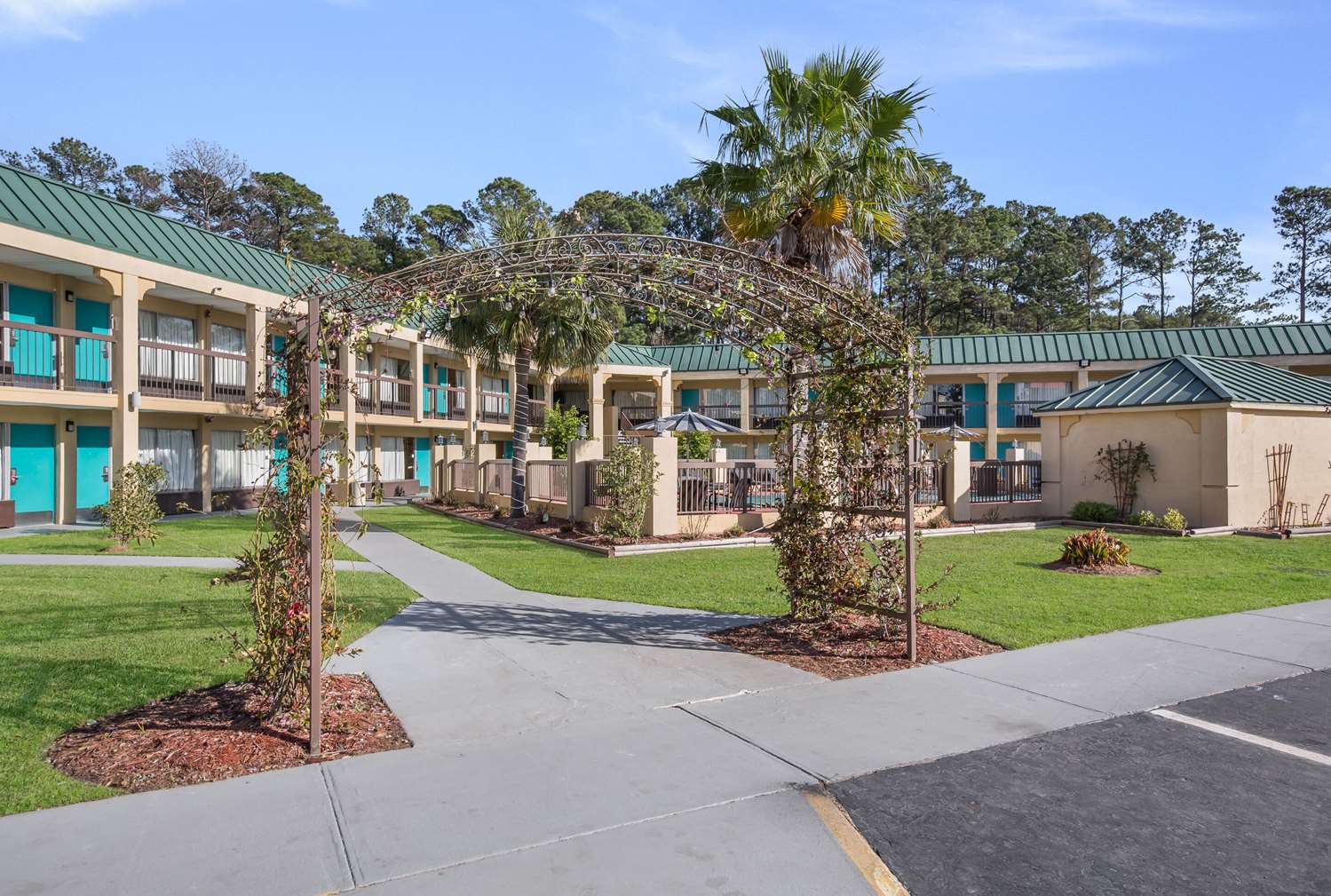 Econo Lodge Inn & Suites Hardeeville-I-95 47/59