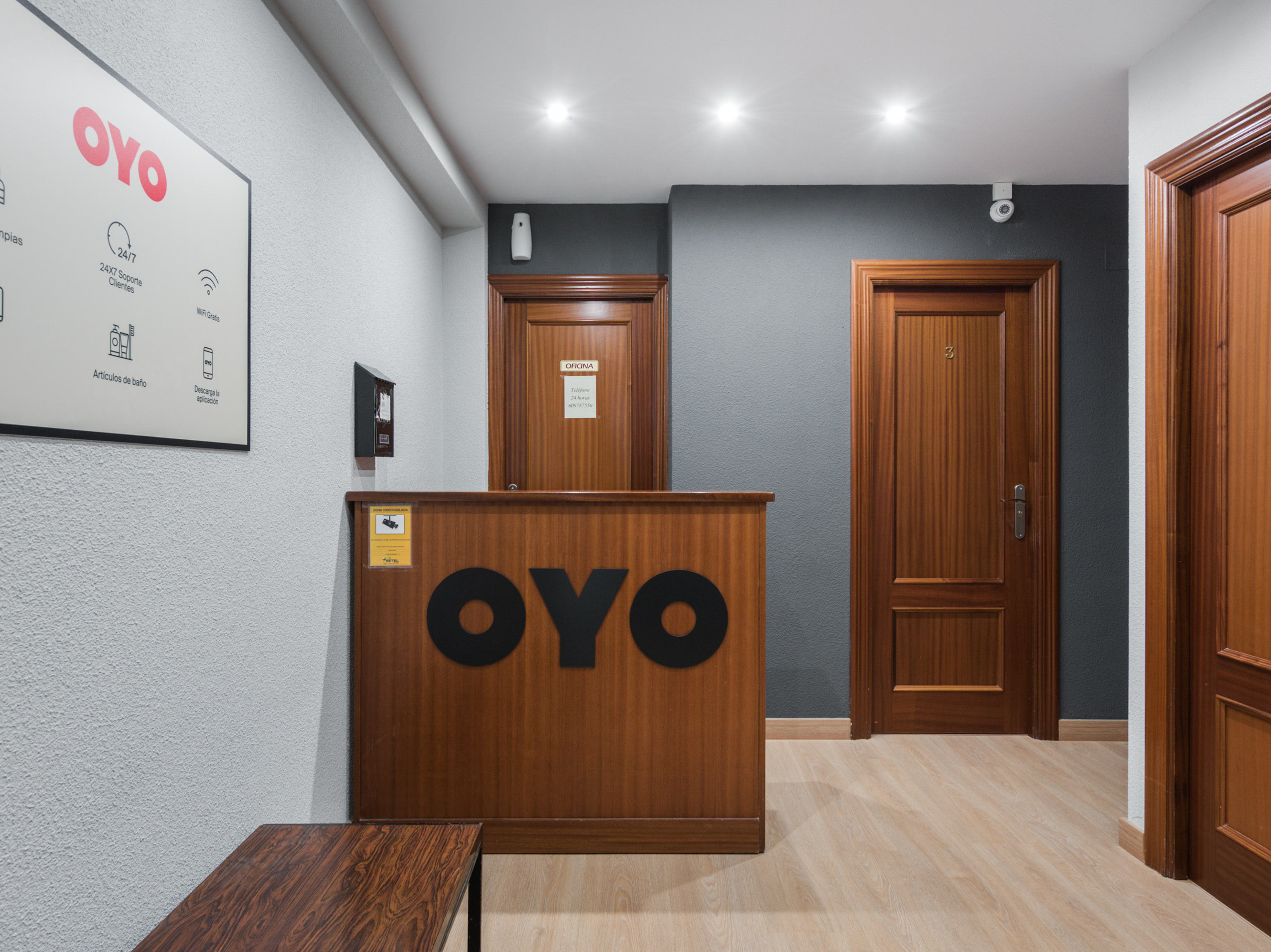 Hostal Uria 3/28