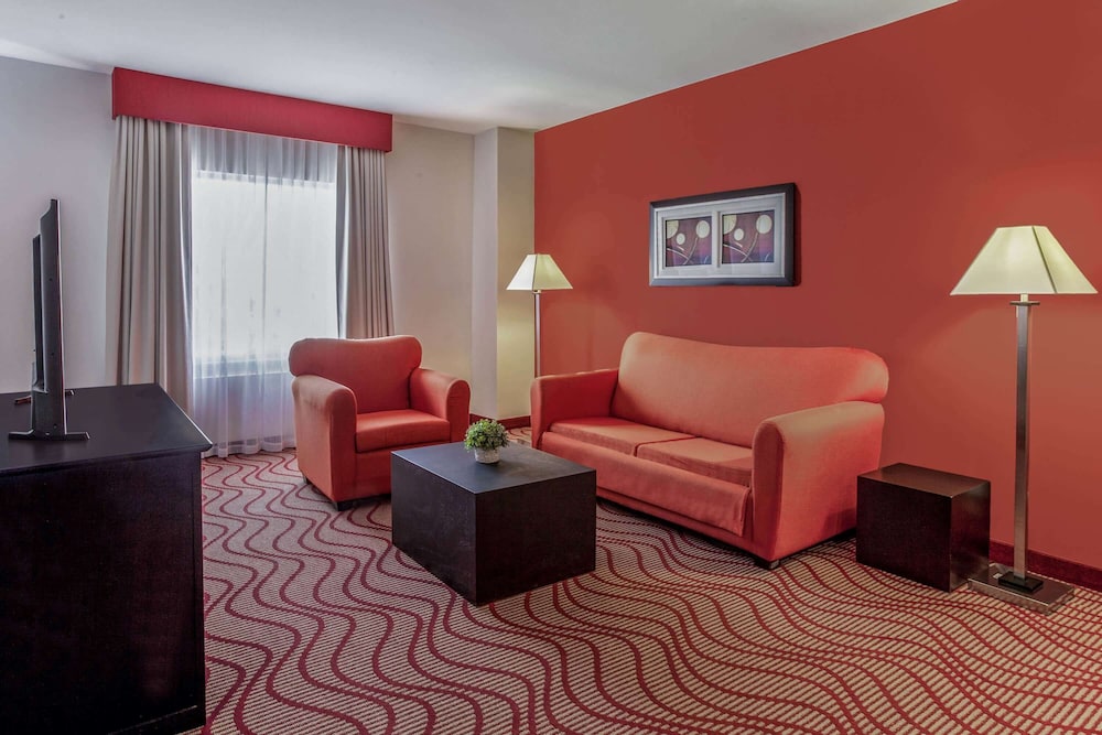 La Hotel By La Quinta San Luis Potosi 42/61