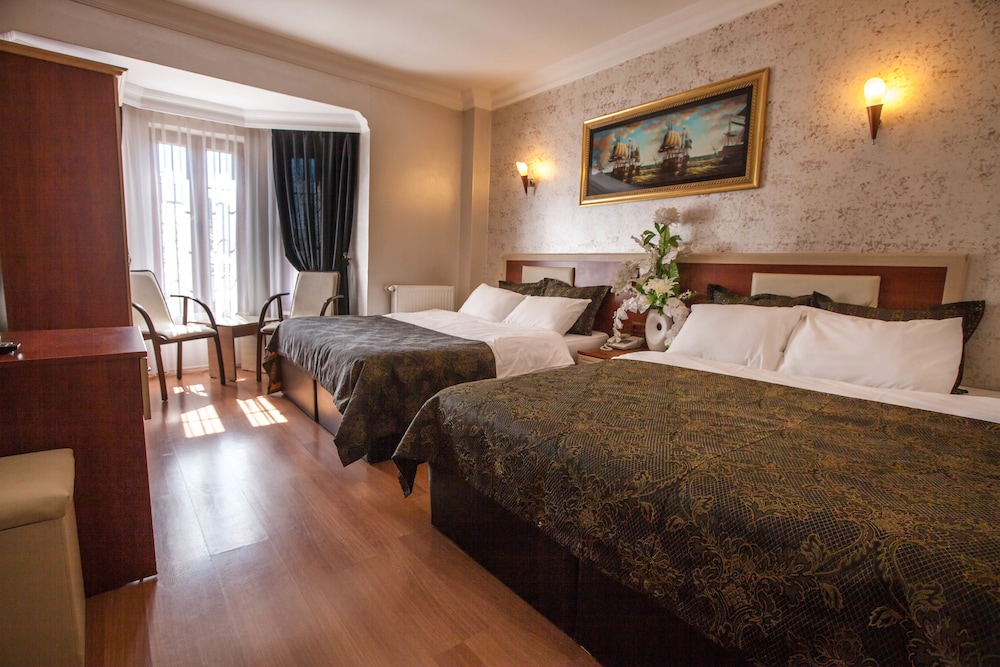 Grand Hotel Palmiye 11/68