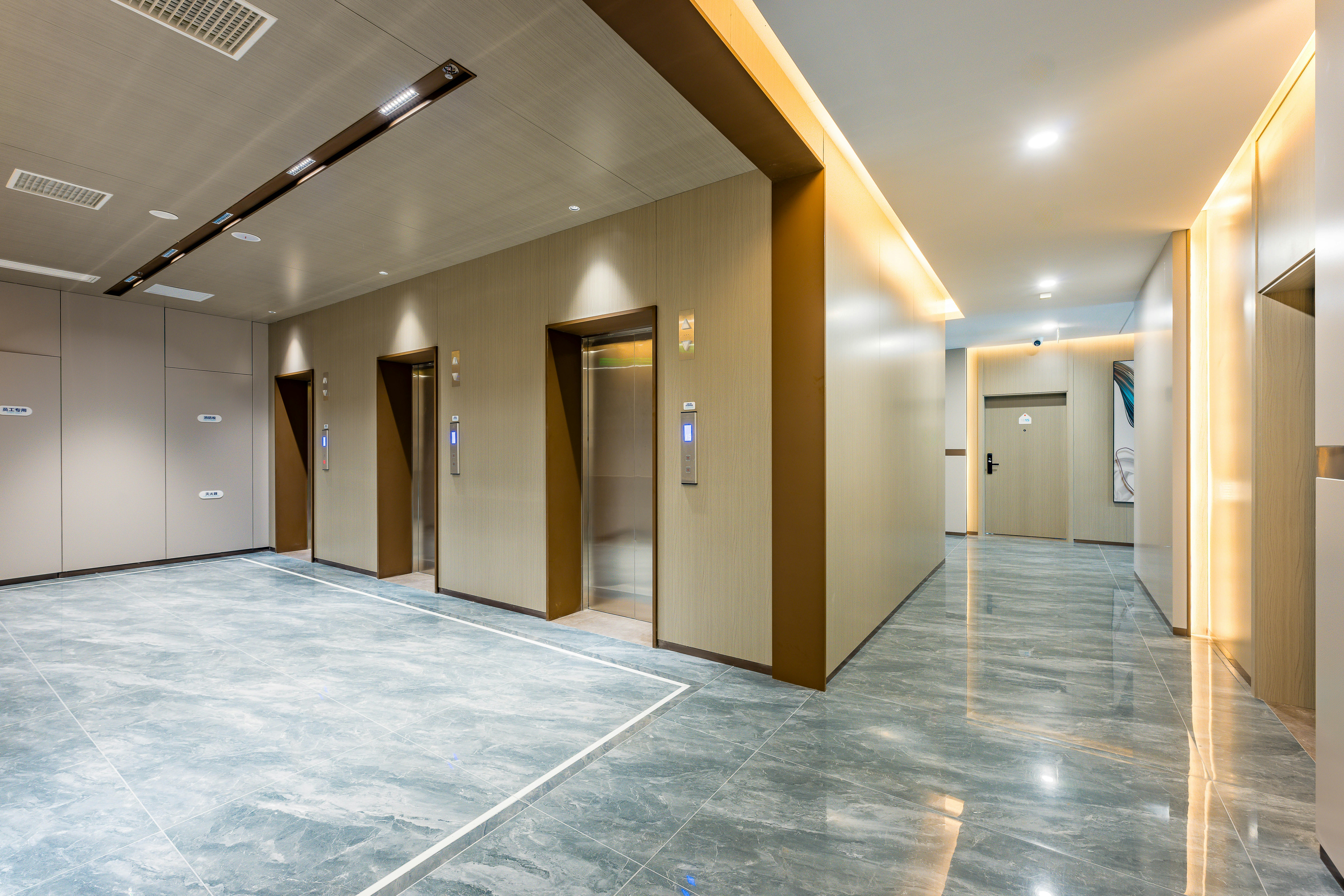 Holiday Inn Express Qidong Economic Zone 22/47