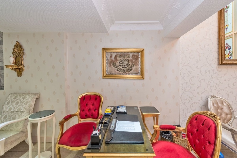 Osmanbey Fatih Hotel 43/50