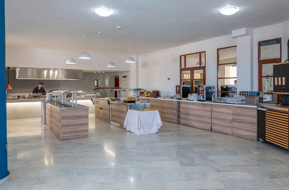 Azul Eco Hotel 8/50
