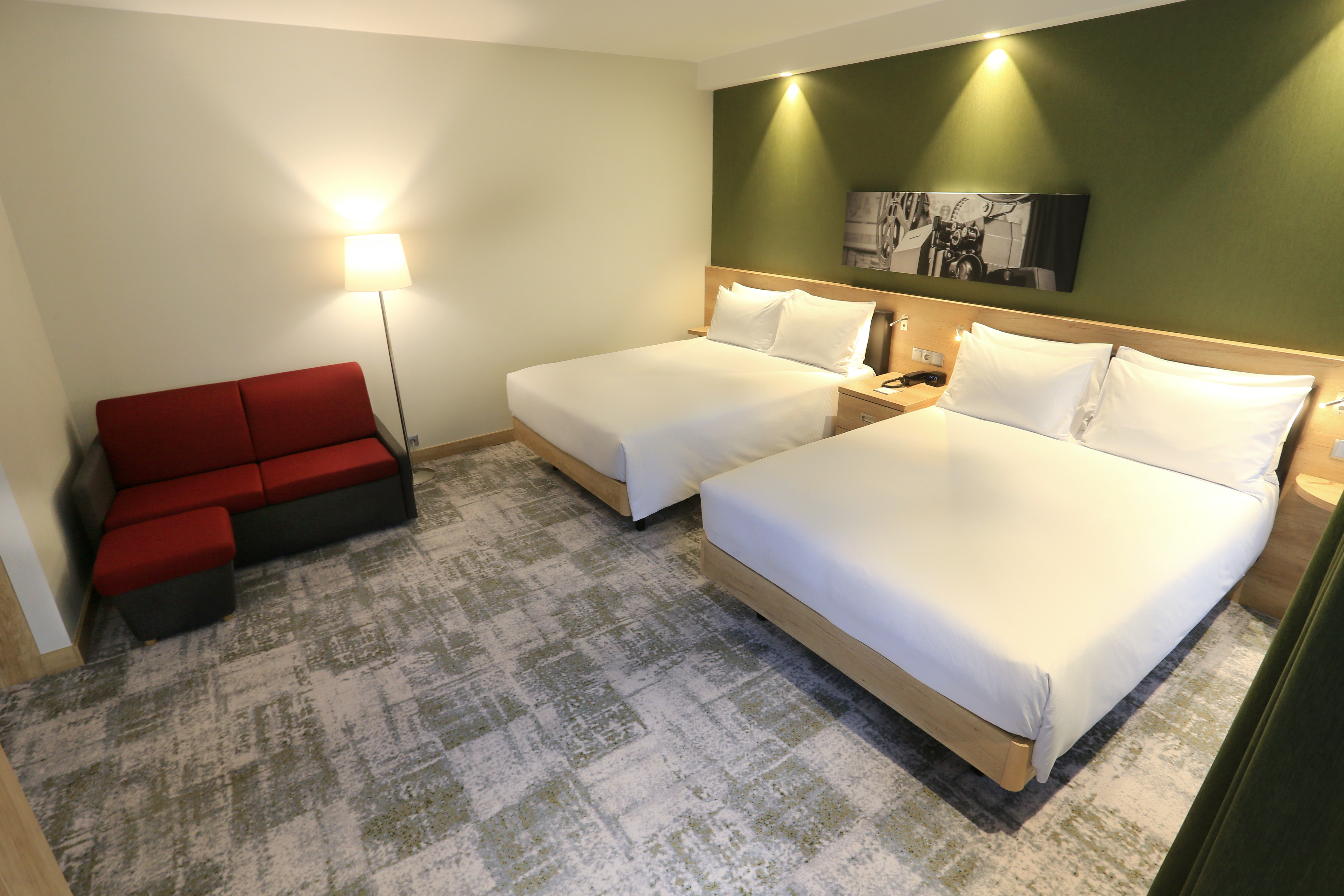 ROOM, 2 QUEEN BEDS, CITY VIEW