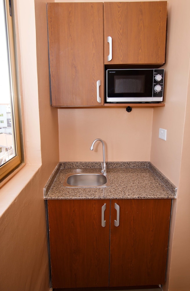Prestige Suites 34/35