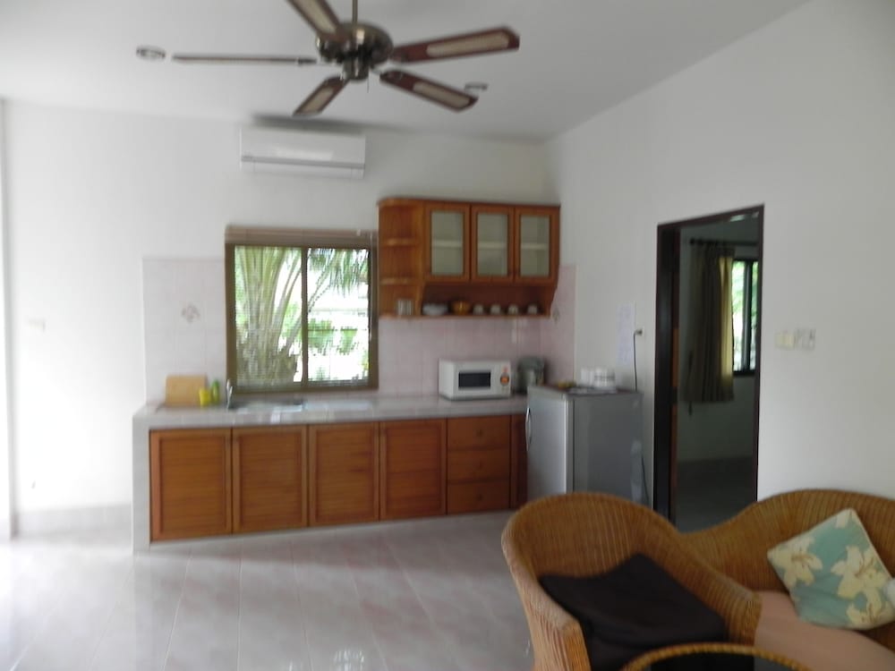 Naya Bungalow 24/65