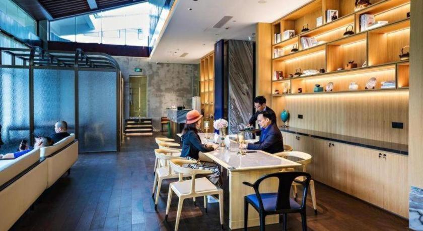 Yaoxi Dynasty Hotel 31/47