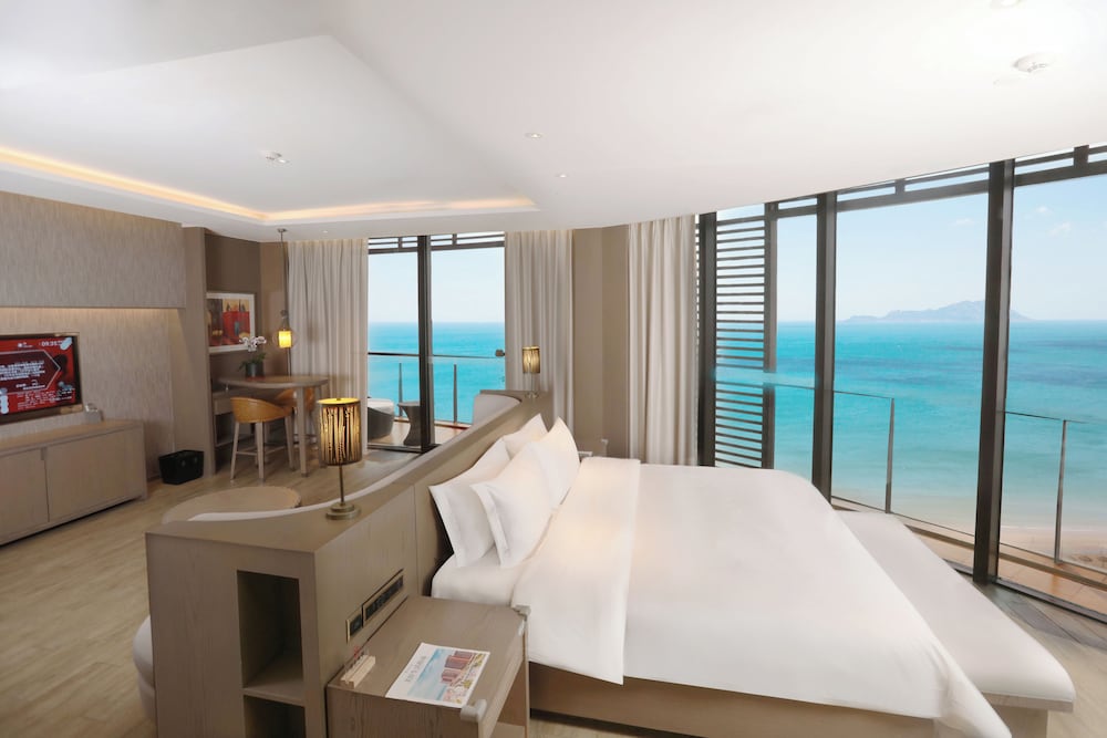 Mangrove Tree Resort World (Coral Tower) 17/49