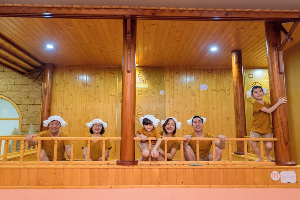 The Pearl Hoi An 22/50