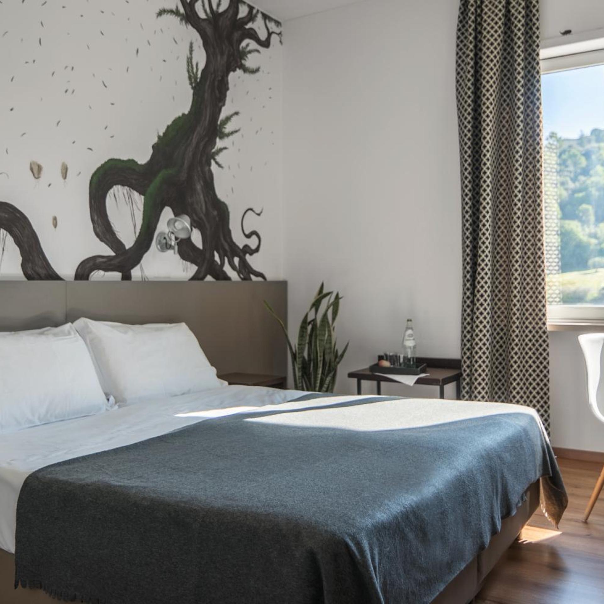 Art, Double or Twin Bed, Street View، Arca Hotel 2/4