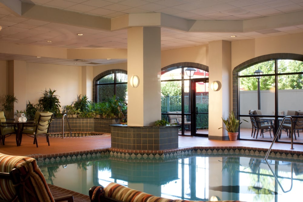 Embassy Suites by Hilton Dallas Near the Galleria 44/71
